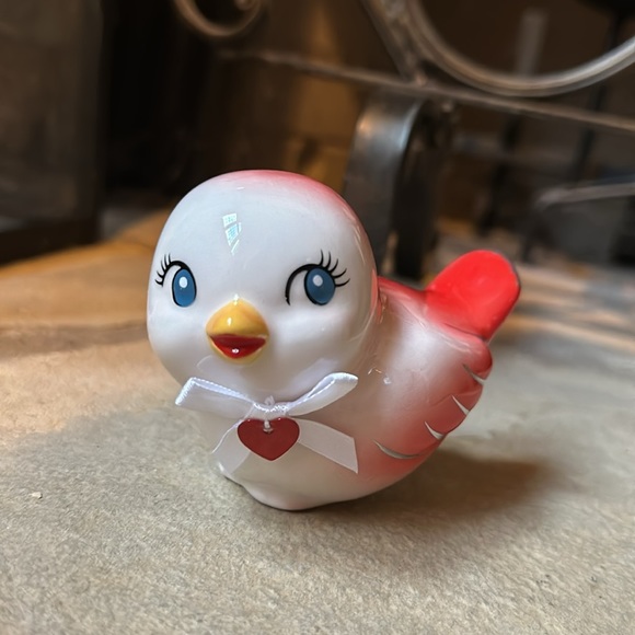 NWT Set of Two Valentines Ceramic Love Birds - Picture 2 of 10